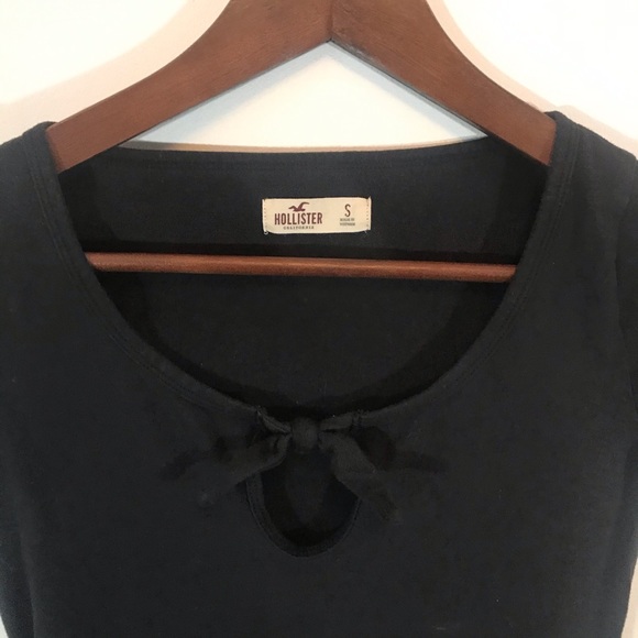 Hollister Black Keyhole T-shirt Bodysuit - Picture 4 of 6